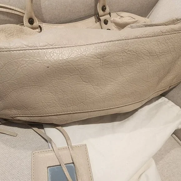 Balenciaga City in Tapioca - Picture 3 of 11